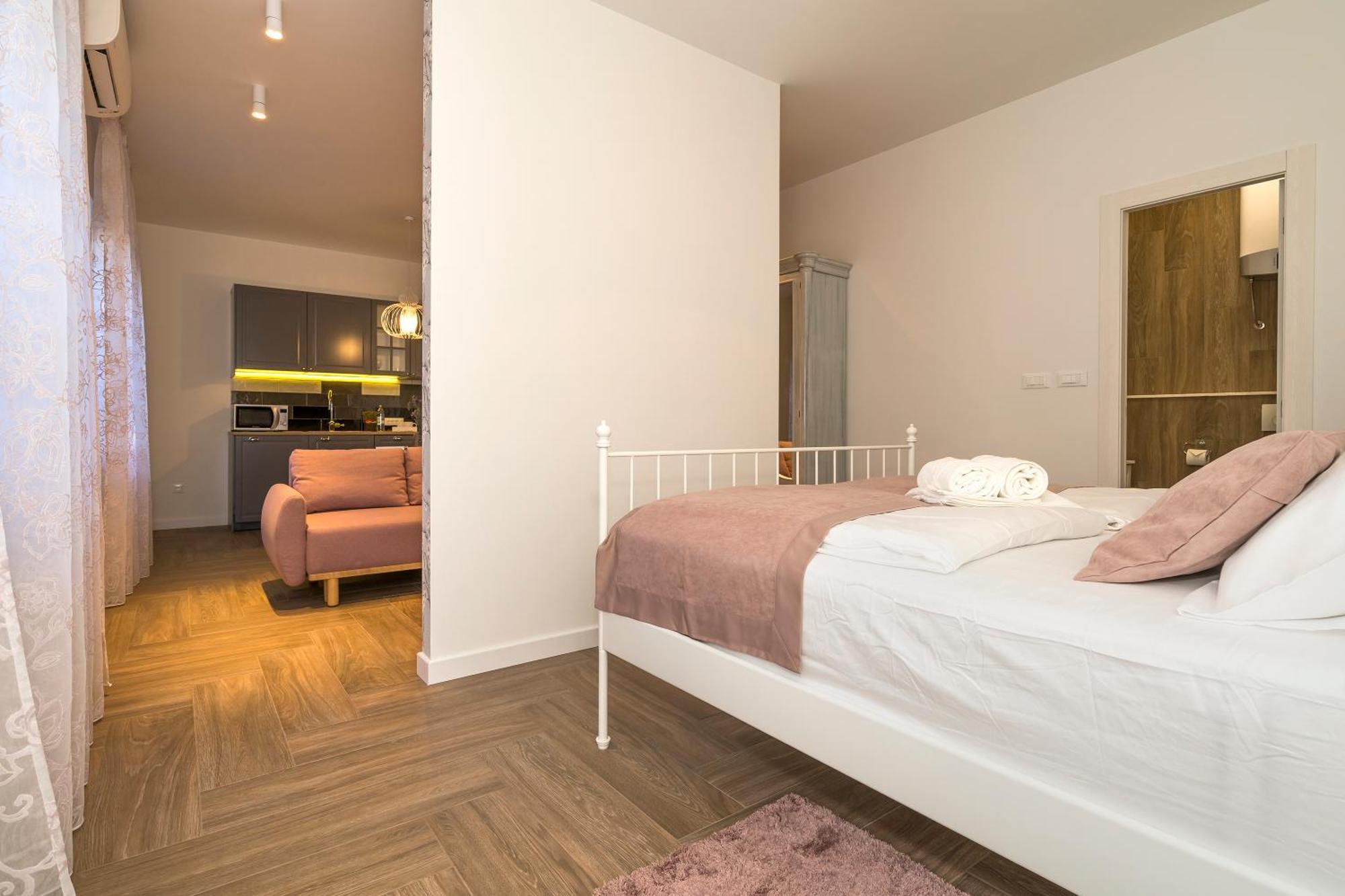 ספליט Studio Apartments Marcel מראה חיצוני תמונה